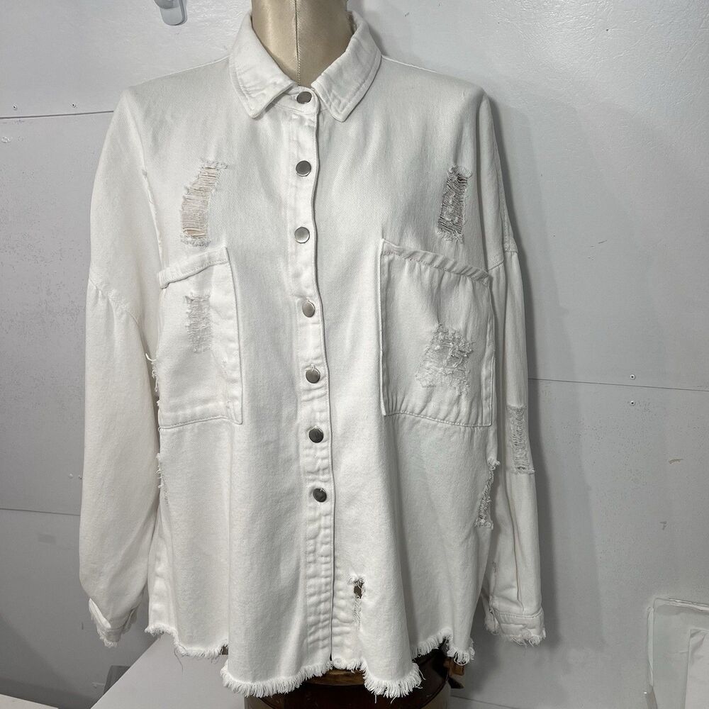 POL Women’s M Oversized Frayed Hem destroyed Button-up Shirt White